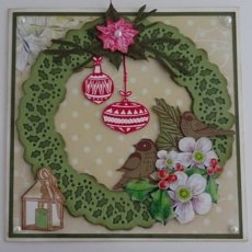 Jeanine’s Art – Christmas Flowers - Holly Christmas Wreath Die
