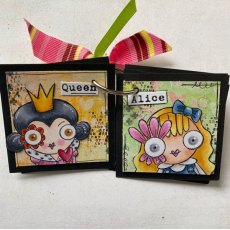 Aall & Create A7 Stamp #500 - Alice & Queen